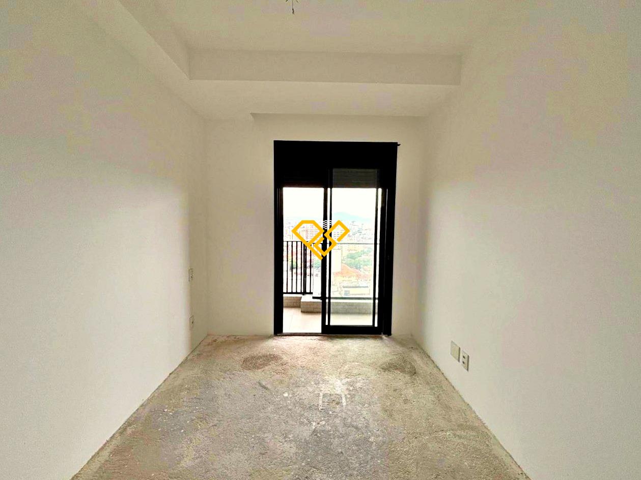 Apartamento à venda no Boqueirão: Dormitório - suíte