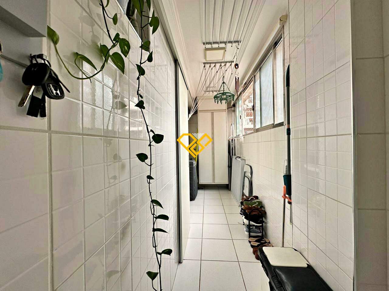 Apartamento à venda no Boqueirão: ÁRea de serviço