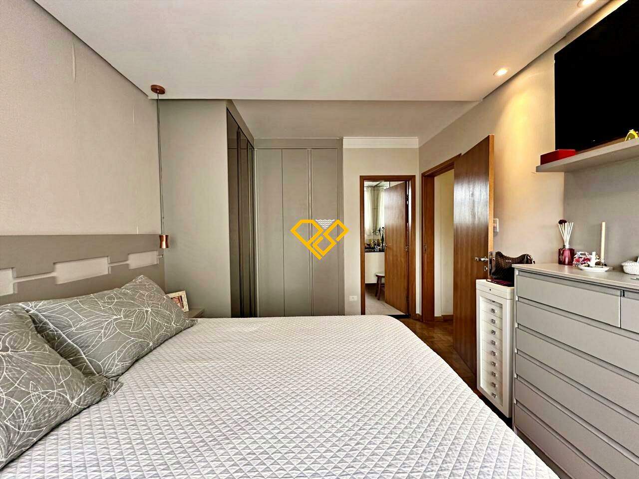 Apartamento à venda no Boqueirão: Dormitório 1 - suíte