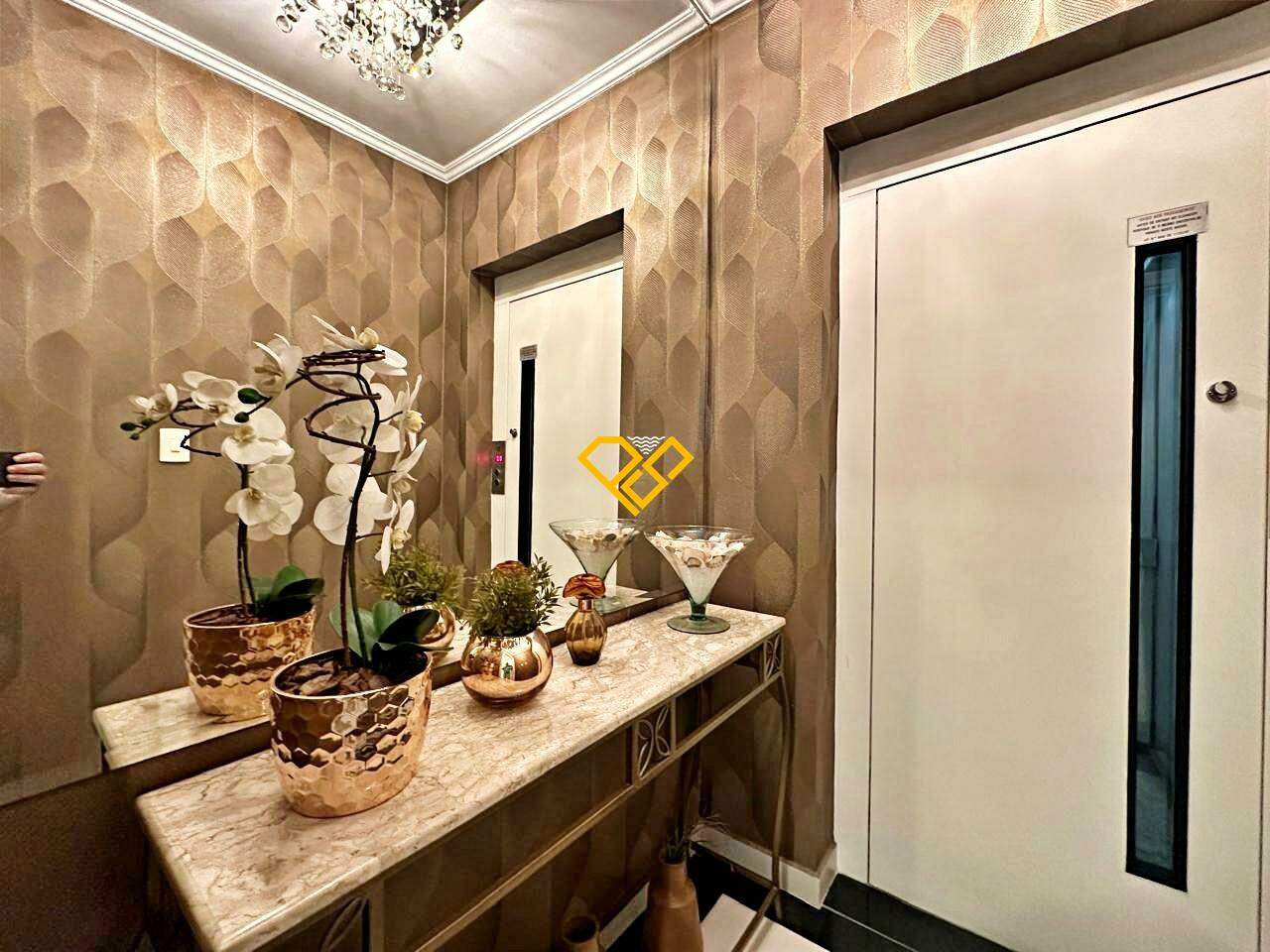 Apartamento à venda no Boqueirão: Hall social