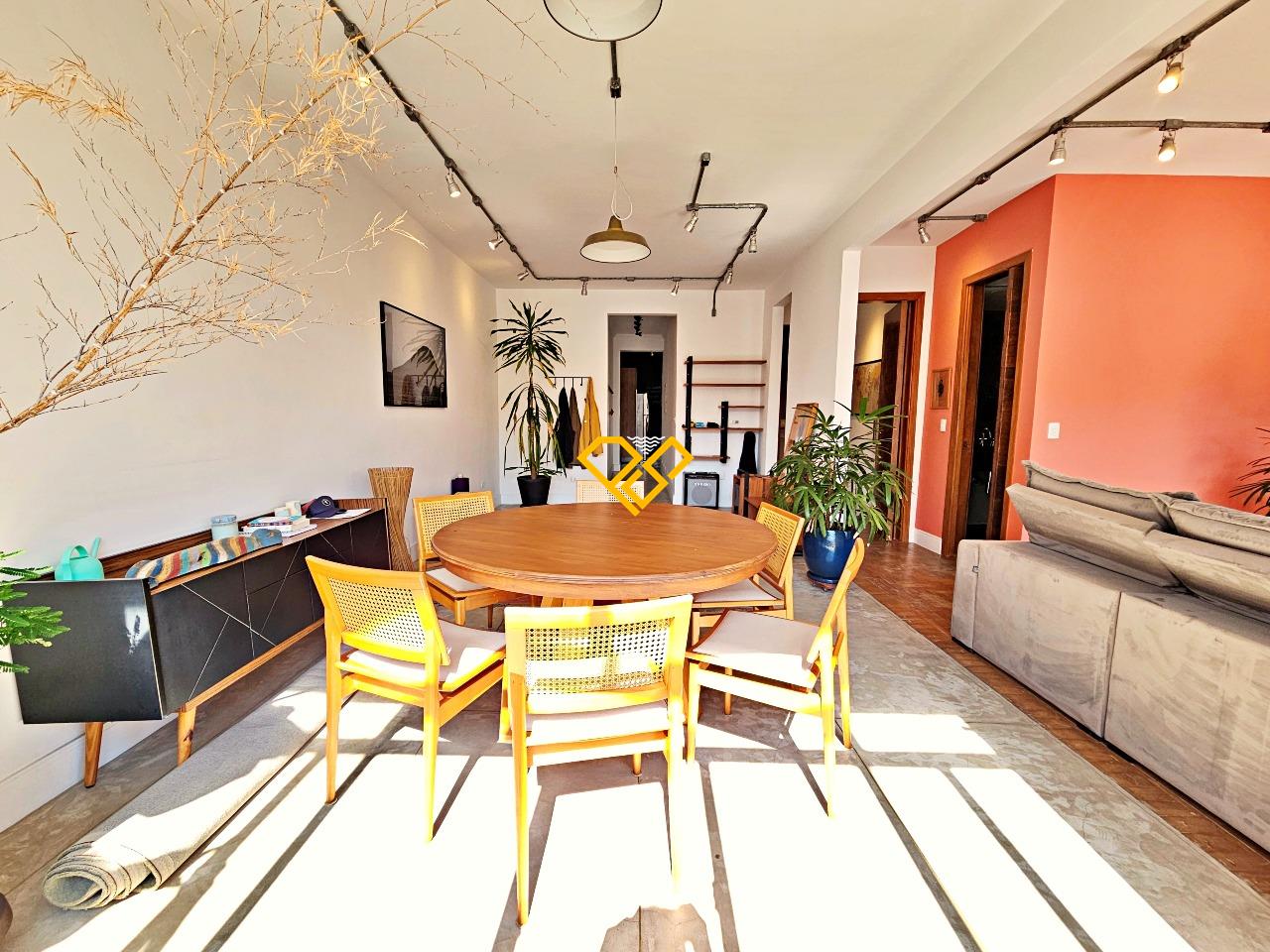 Apartamento para aluguel no Boqueirão: Varanda e sala