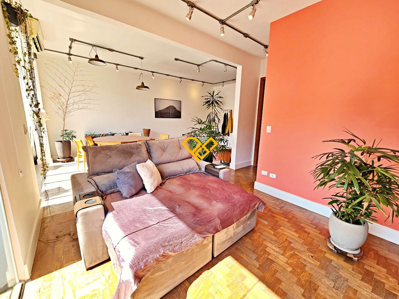 Apartamento para aluguel no Boqueirão: Dormitório revertido para sala