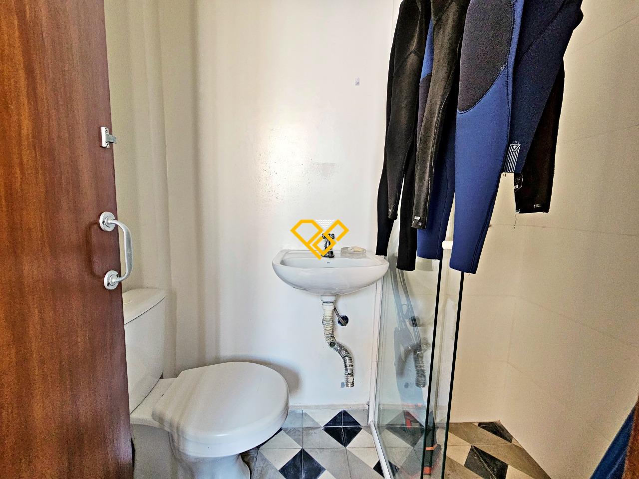 Apartamento para aluguel no Boqueirão: Wc de serviço