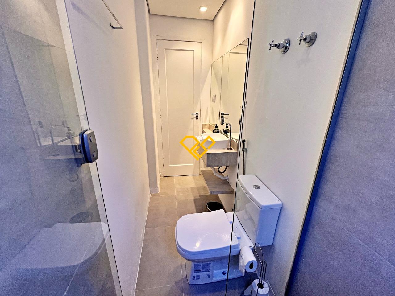 Apartamento para aluguel no Pompéia: Wc social