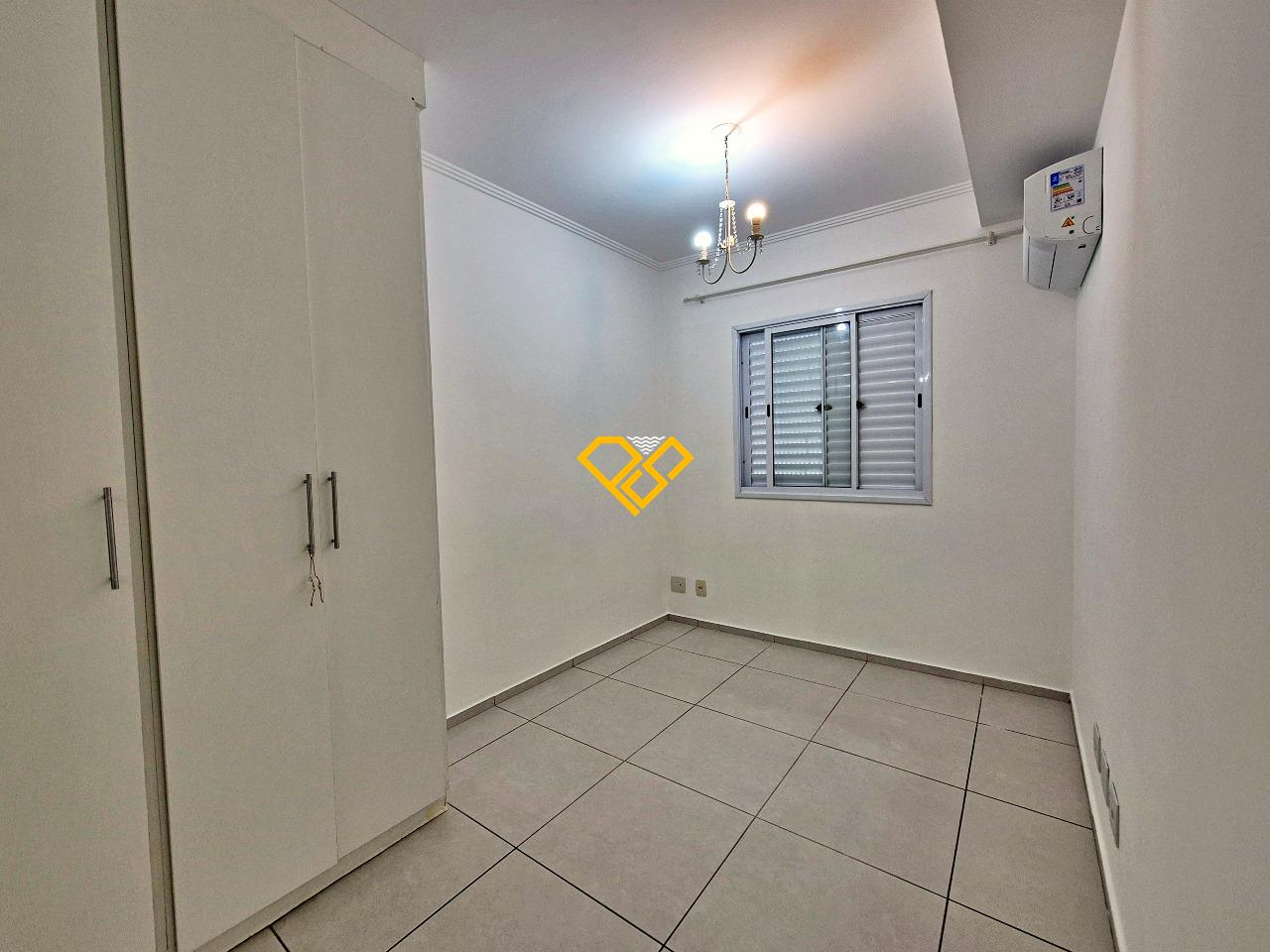 Apartamento para aluguel no Marapé: Dormitório 1 - suíte