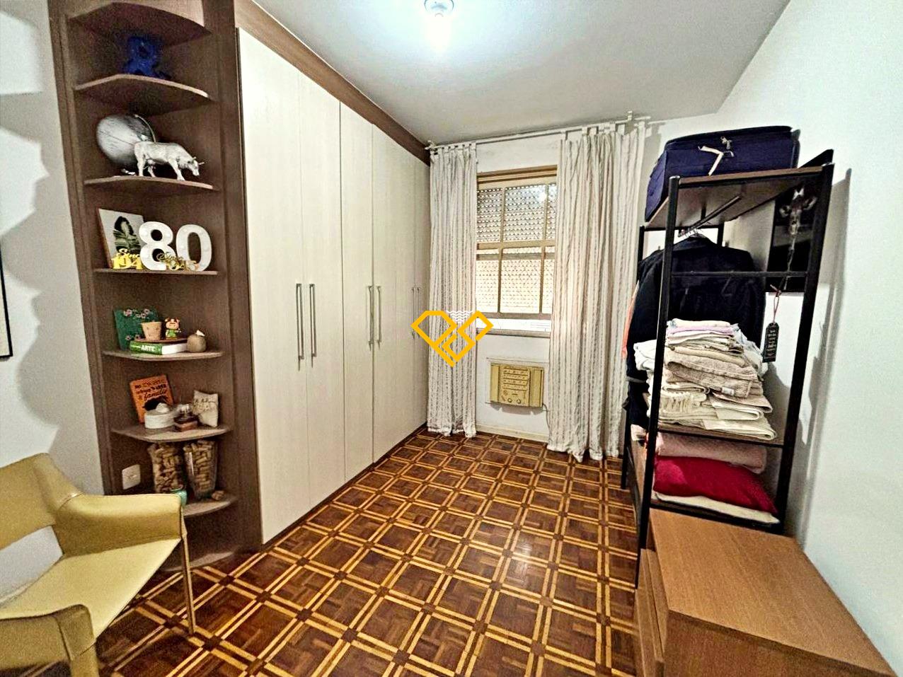 Apartamento à venda no Ponta da Praia: Dormitório 3