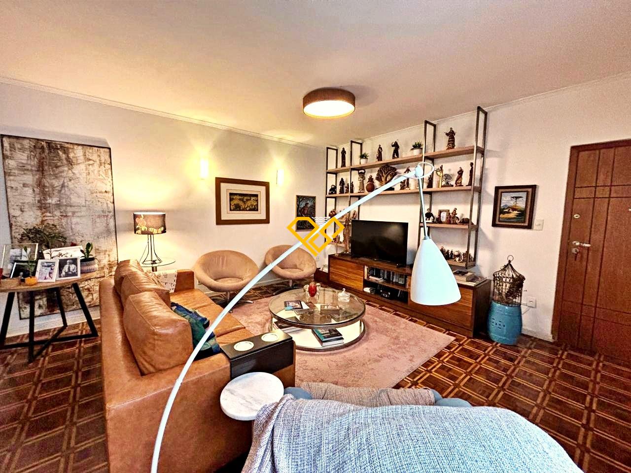 Apartamento à venda no Ponta da Praia: Sala