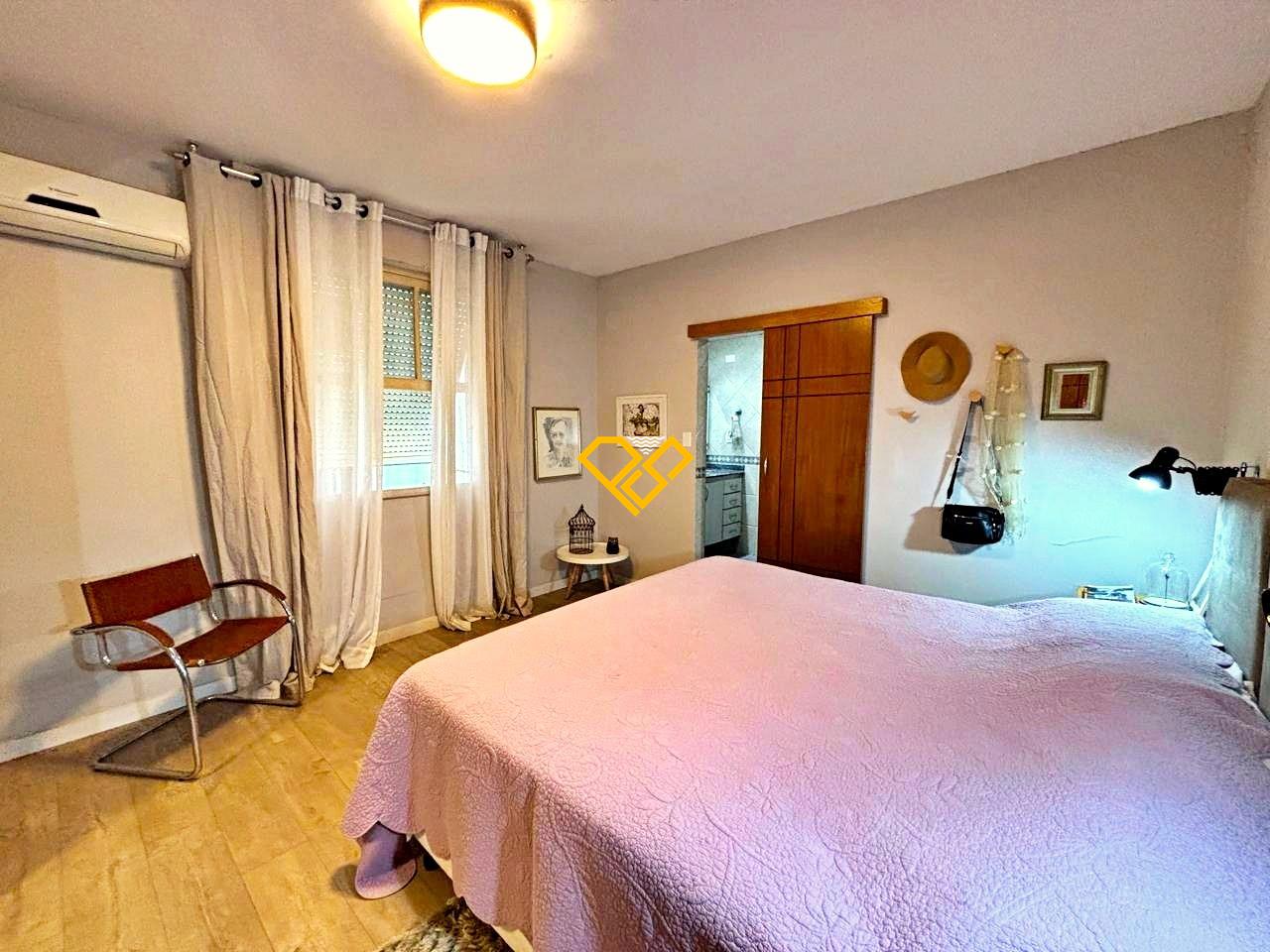 Apartamento à venda no Ponta da Praia: Dormitório 1 - suíte