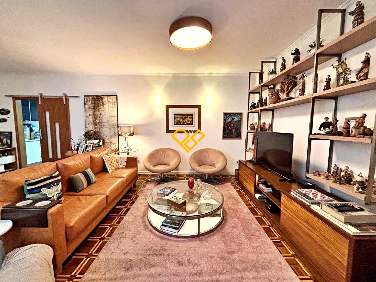 Apartamento à venda no Ponta da Praia: Sala