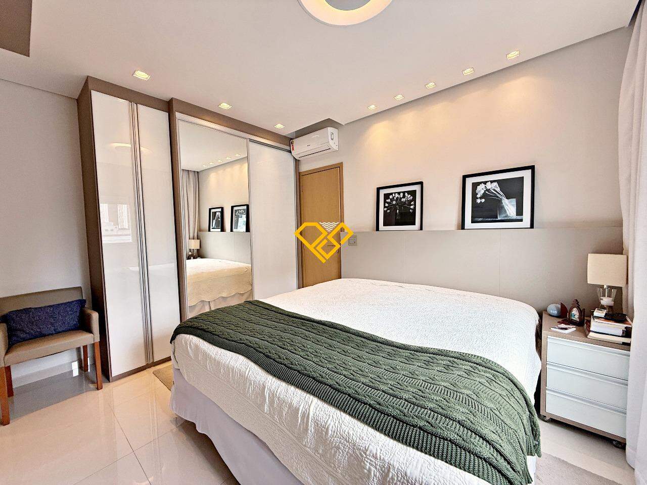 Apartamento à venda no Boqueirão: Dormitório 1 - suíte