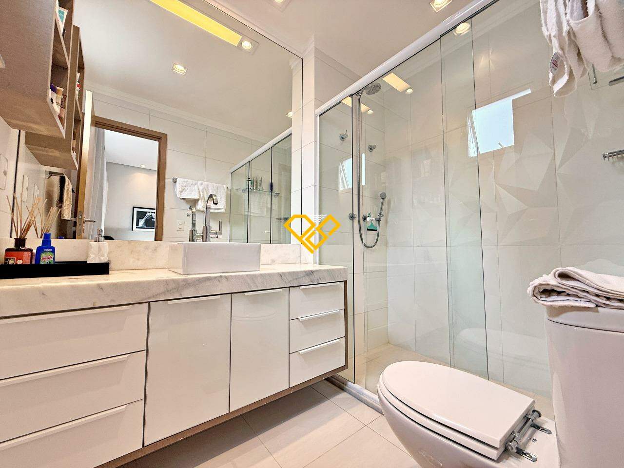 Apartamento à venda no Boqueirão: Wc suíte