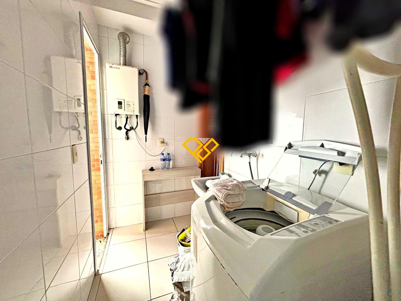 Apartamento à venda no Gonzaga: Área de serviço