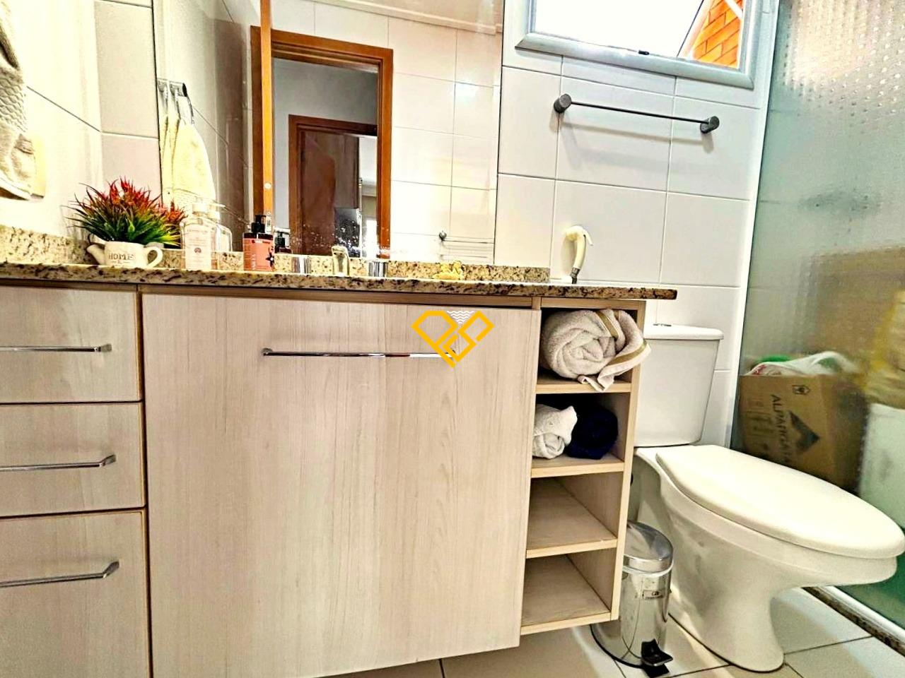 Apartamento à venda no Gonzaga: Wc suíte