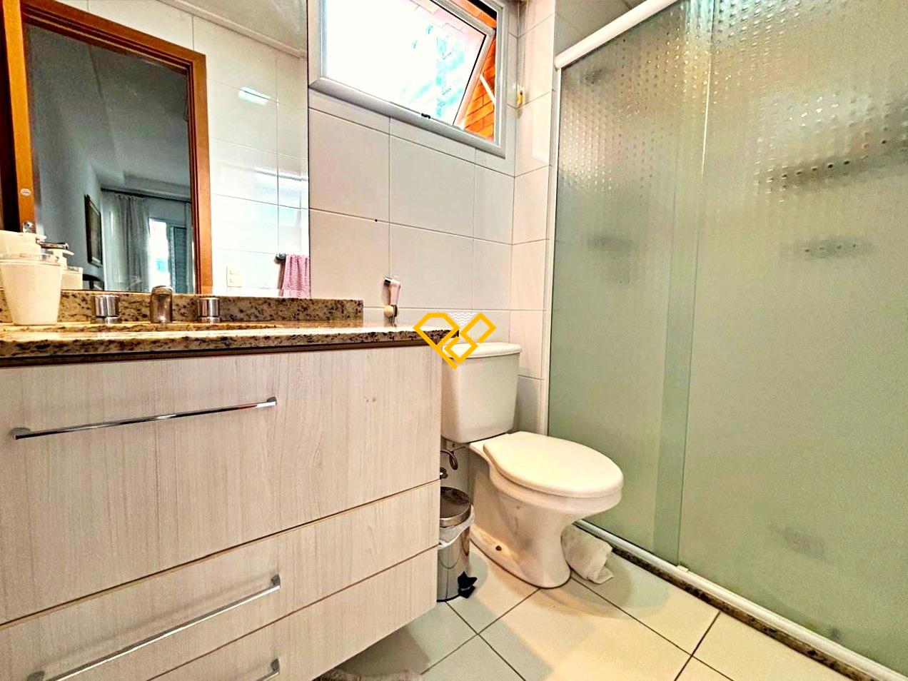 Apartamento à venda no Gonzaga: Wc social