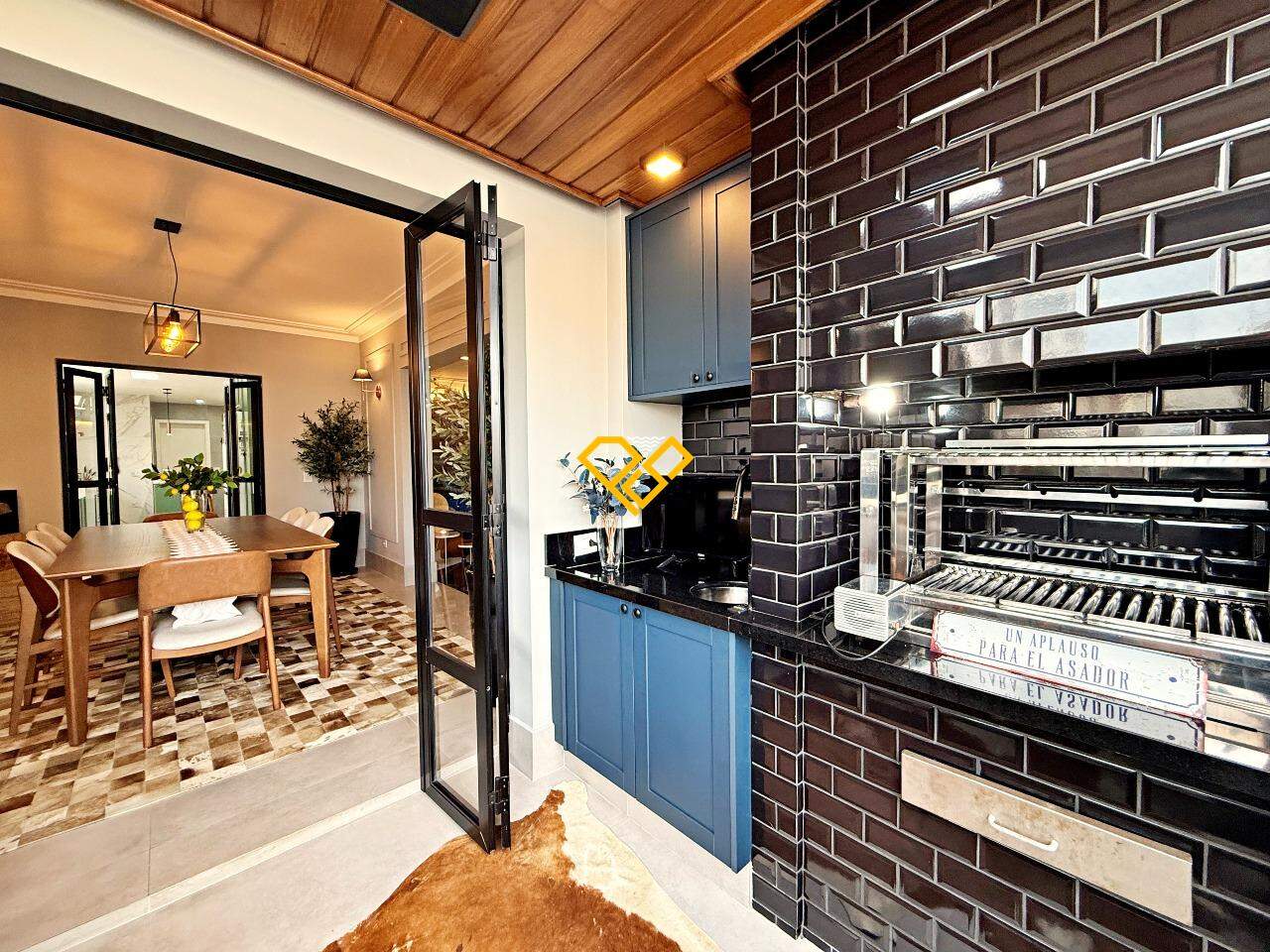 Apartamento à venda no Boqueirão: Varanda com churrasqueira