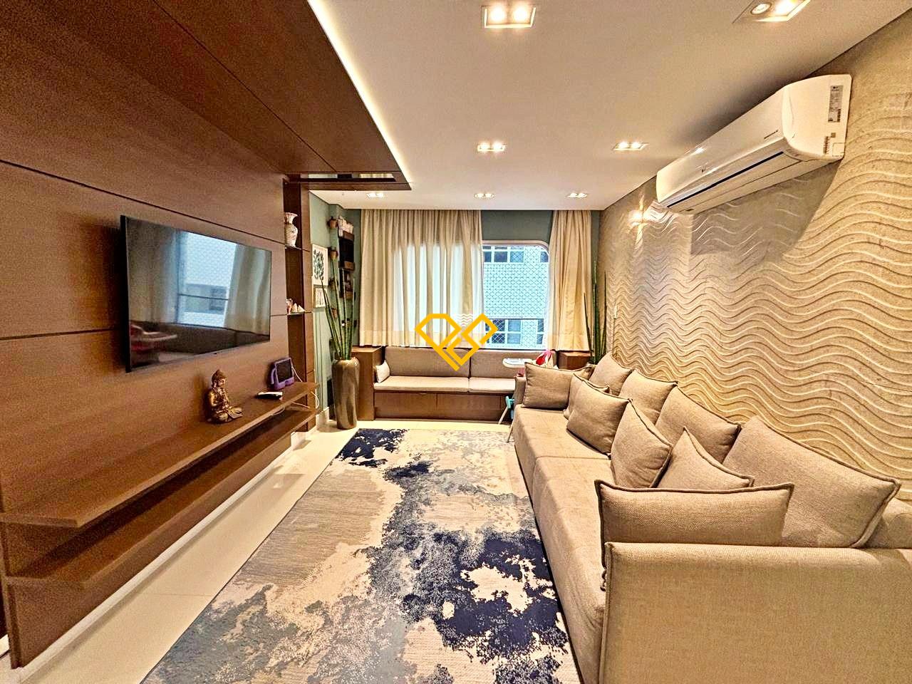 Apartamento à venda no Ponta da Praia: Sala