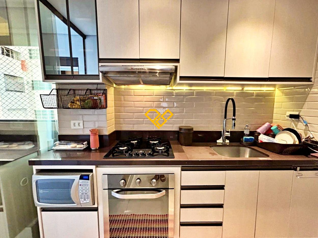 Apartamento à venda no Ponta da Praia: Cozinha