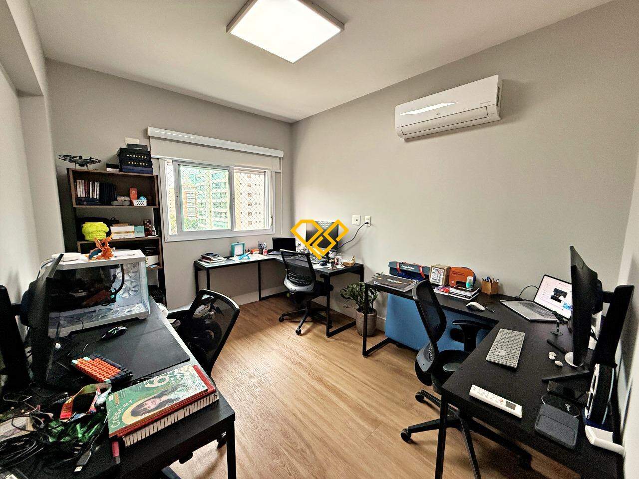 Apartamento à venda no Gonzaga: Dormitório 4