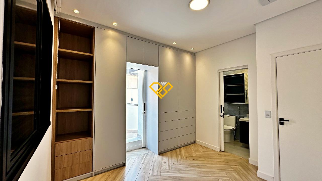 Sobrado à venda no Gonzaga: Dormitório 2 - suíte