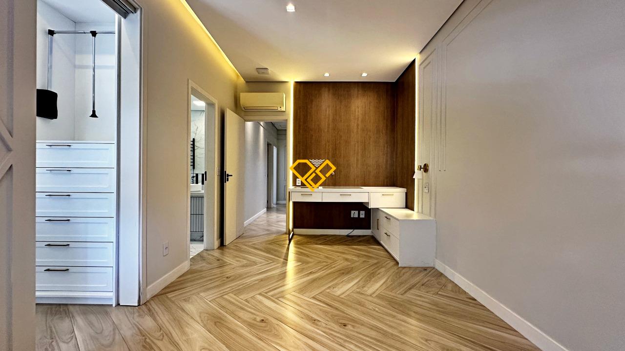 Sobrado à venda no Gonzaga: Dormitório 1 - suíte master