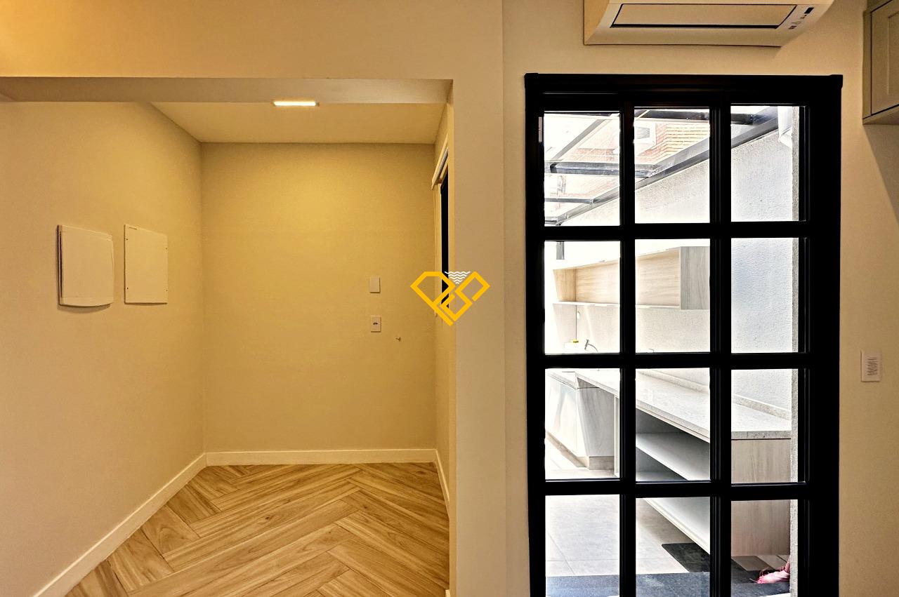 Sobrado à venda no Gonzaga: Despensa