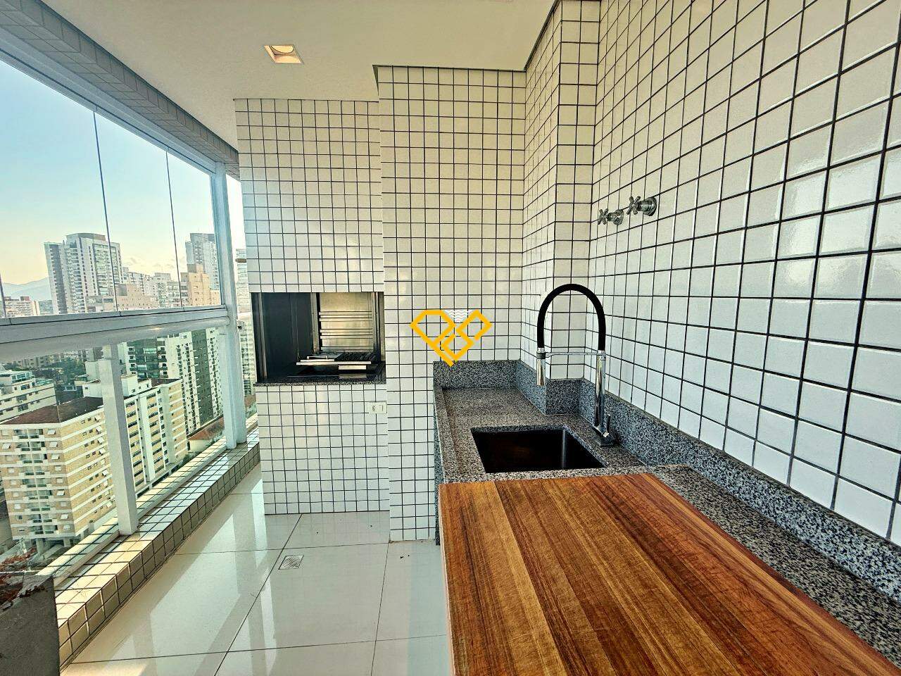Apartamento à venda no Pompéia: Varanda
