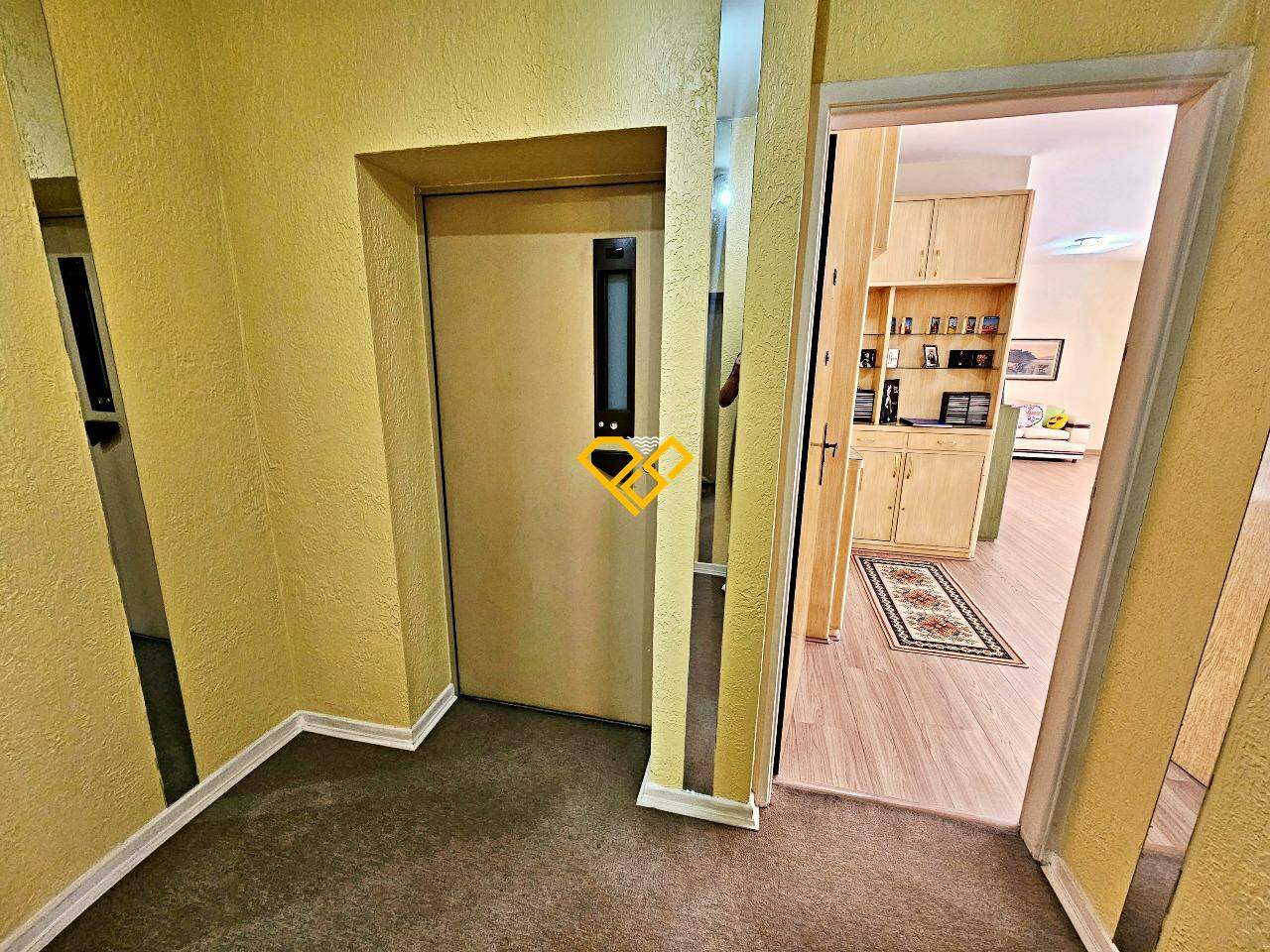 Apartamento à venda no Aparecida: Hall de entrada