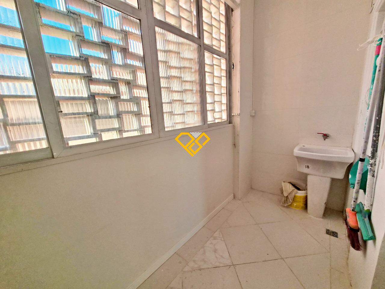 Apartamento à venda no Boqueirão: Área de serviço