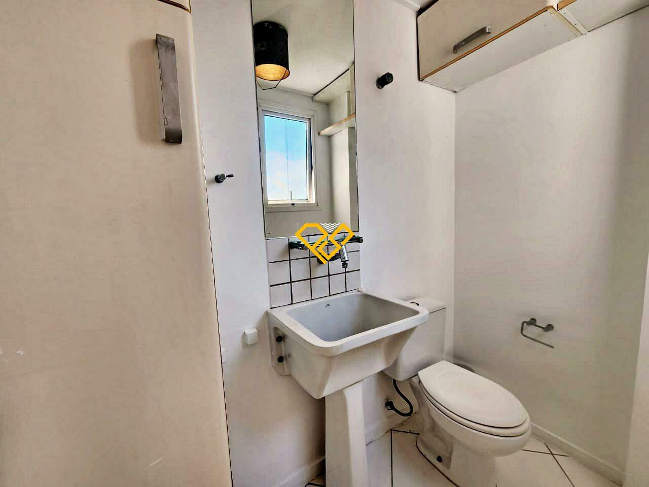 Apartamento Duplex para aluguel no Gonzaga: Lavabo