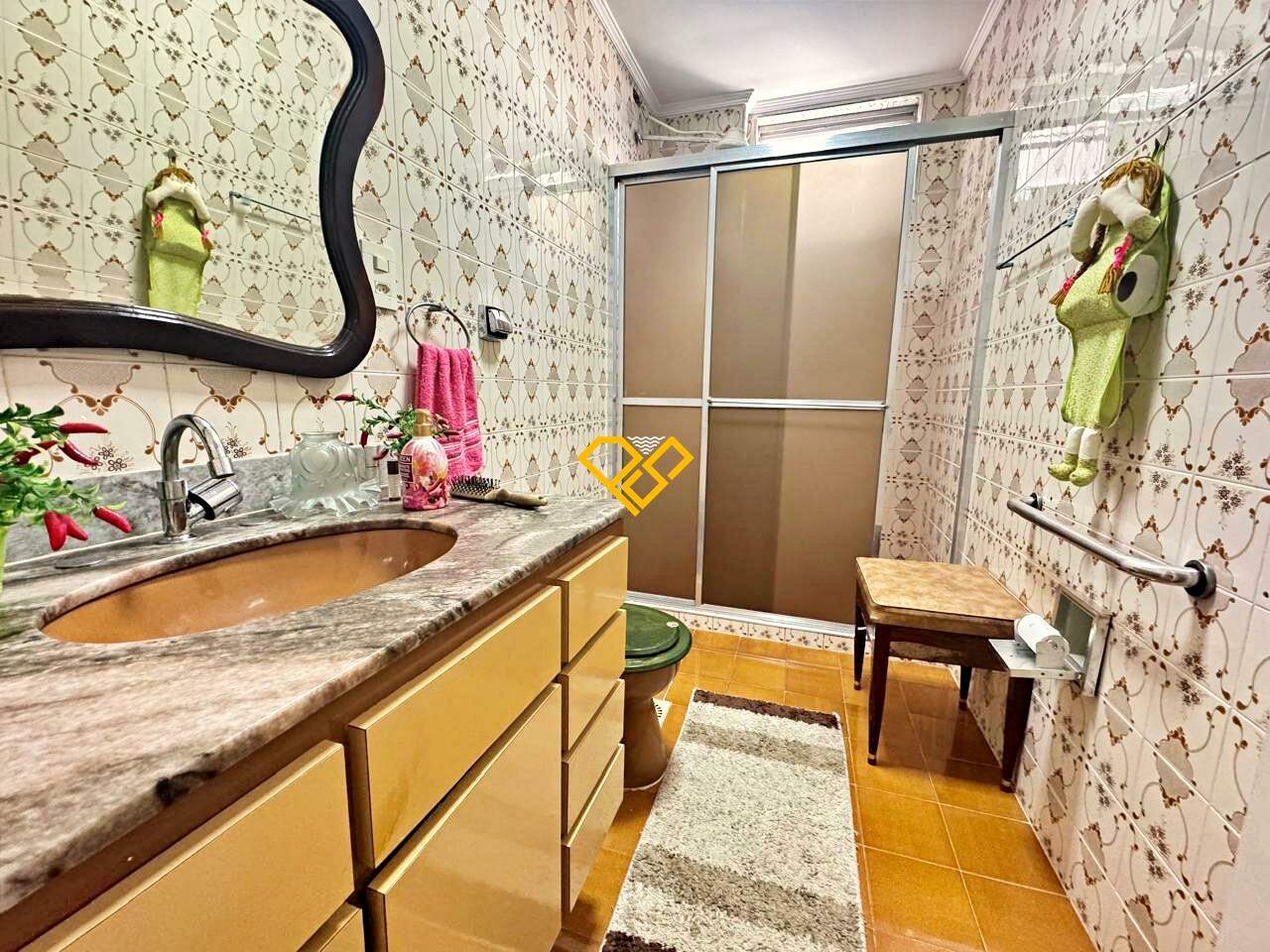 Apartamento à venda no Ponta da Praia: Wc social