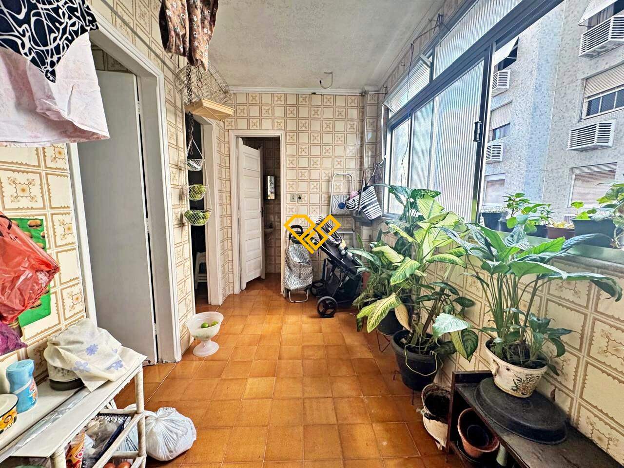 Apartamento à venda no Ponta da Praia: Área de serviço