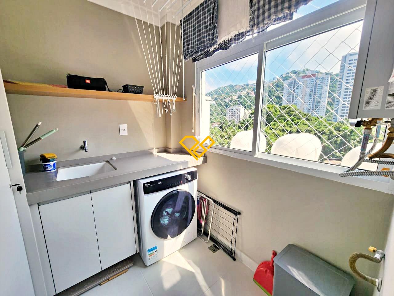 Apartamento à venda no José Menino: Área de serviço