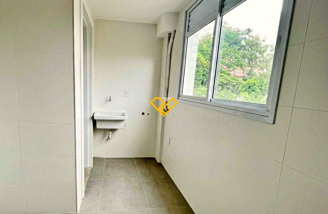 Apartamento à venda no Marapé: Área de serviço