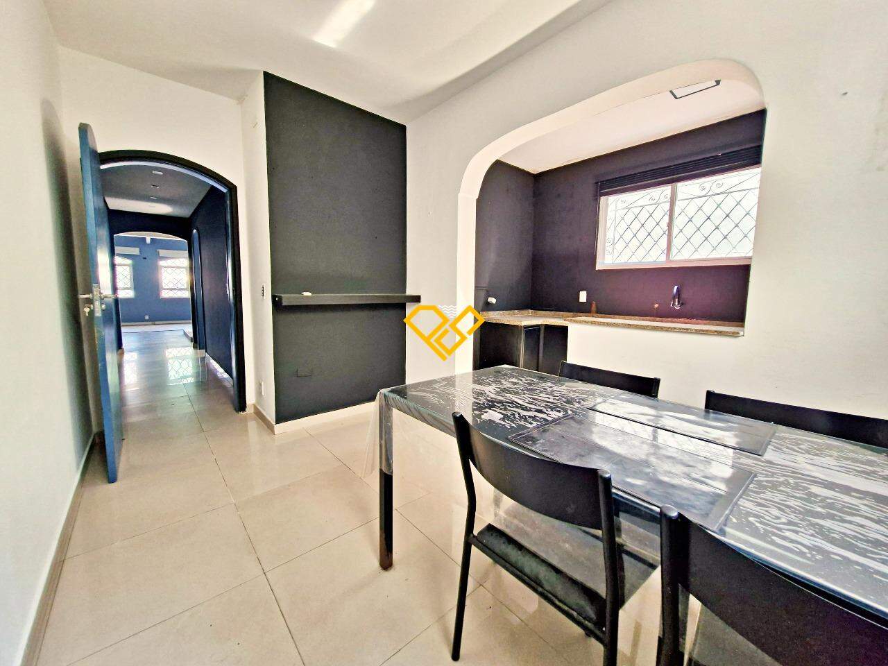 Casa à venda no Embaré: Sala de jantar
