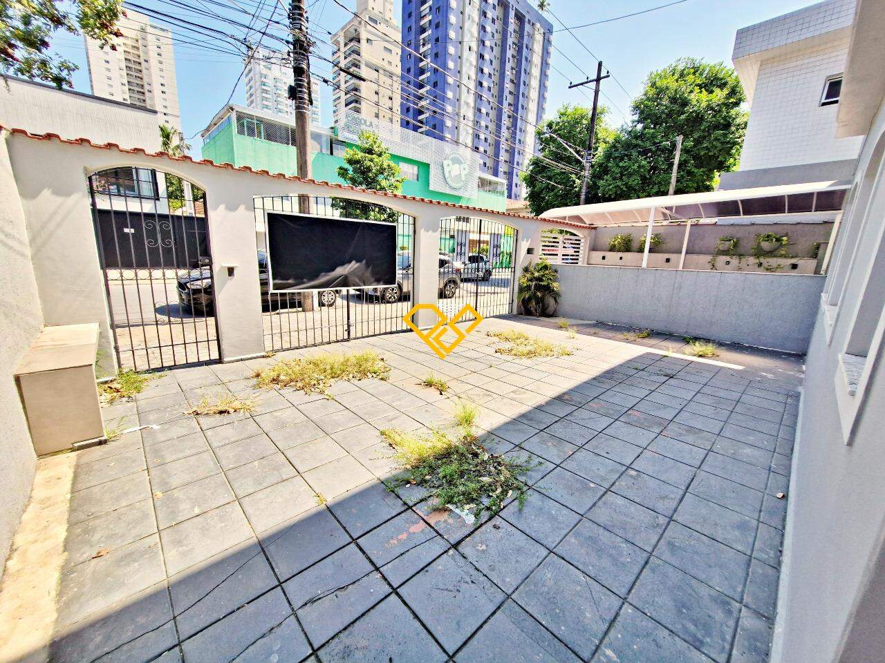 Casa à venda no Embaré: Garagem