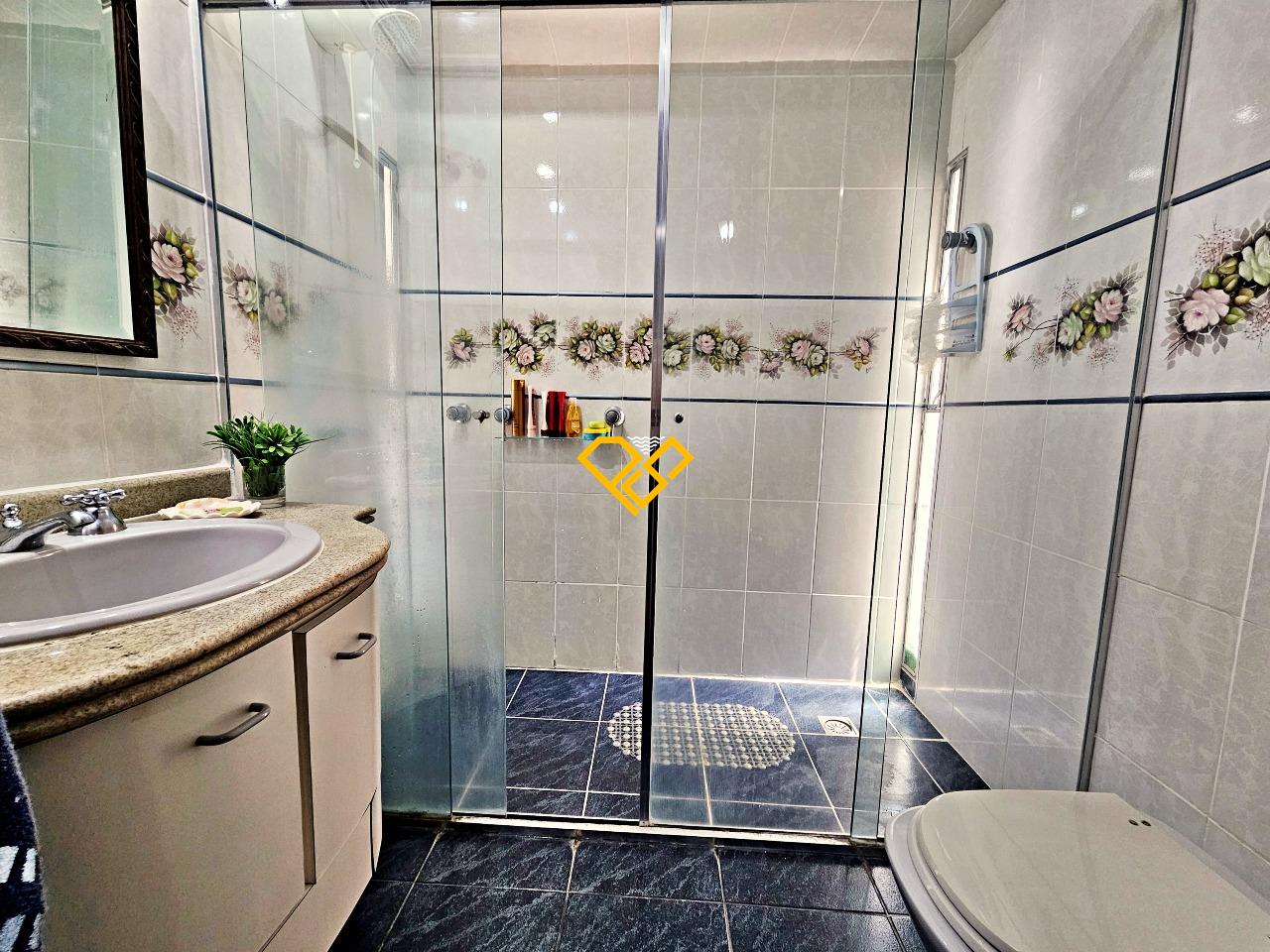 Apartamento à venda no Boqueirão: Wc social