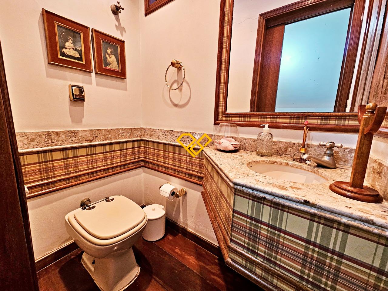 Apartamento à venda no Boqueirão: Lavabo