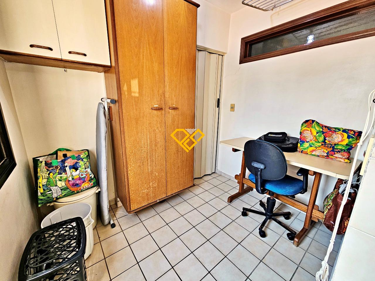 Apartamento à venda no Boqueirão: Dependência