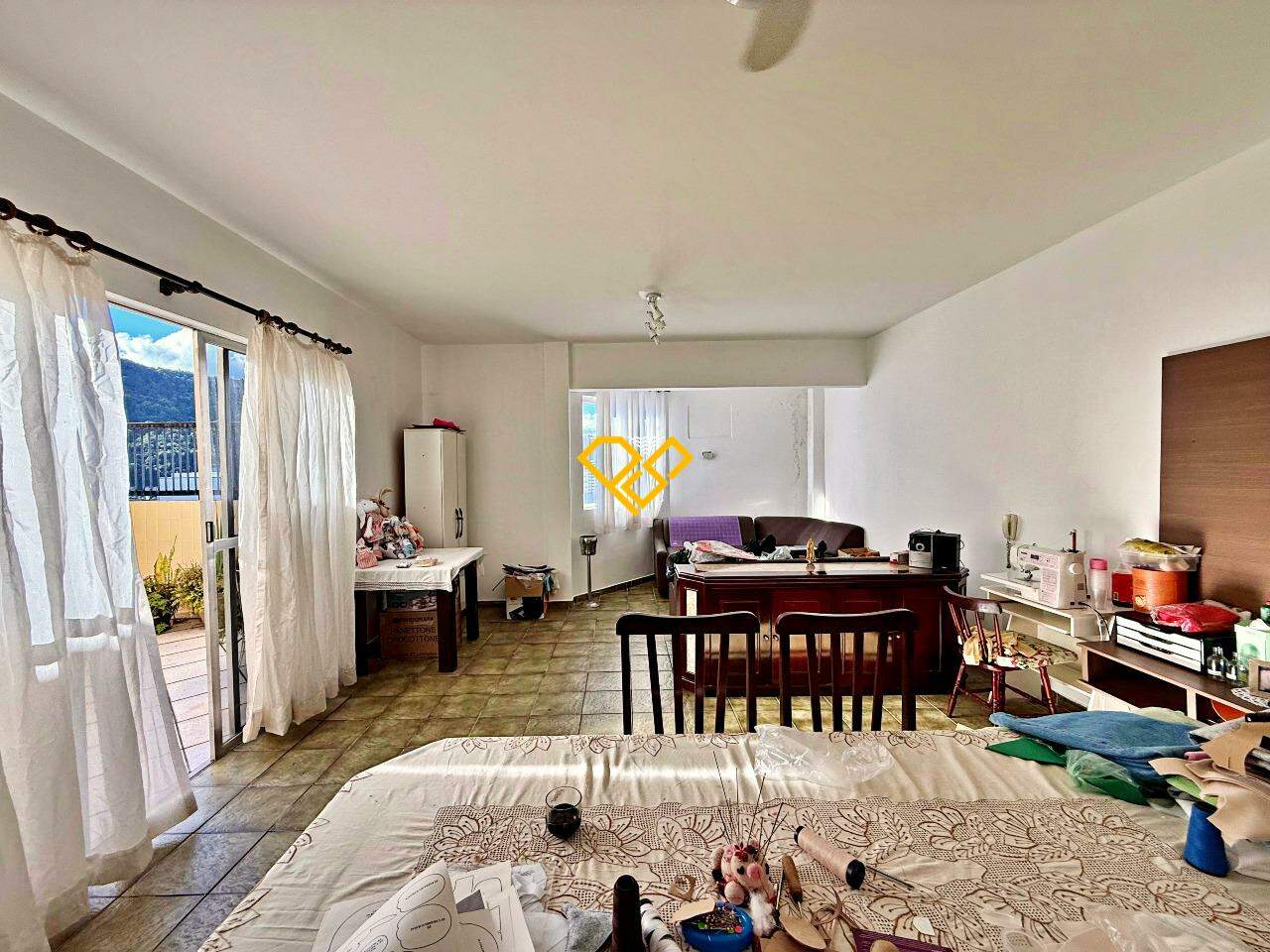 Cobertura à venda no Campo Grande: Sala 2° andar