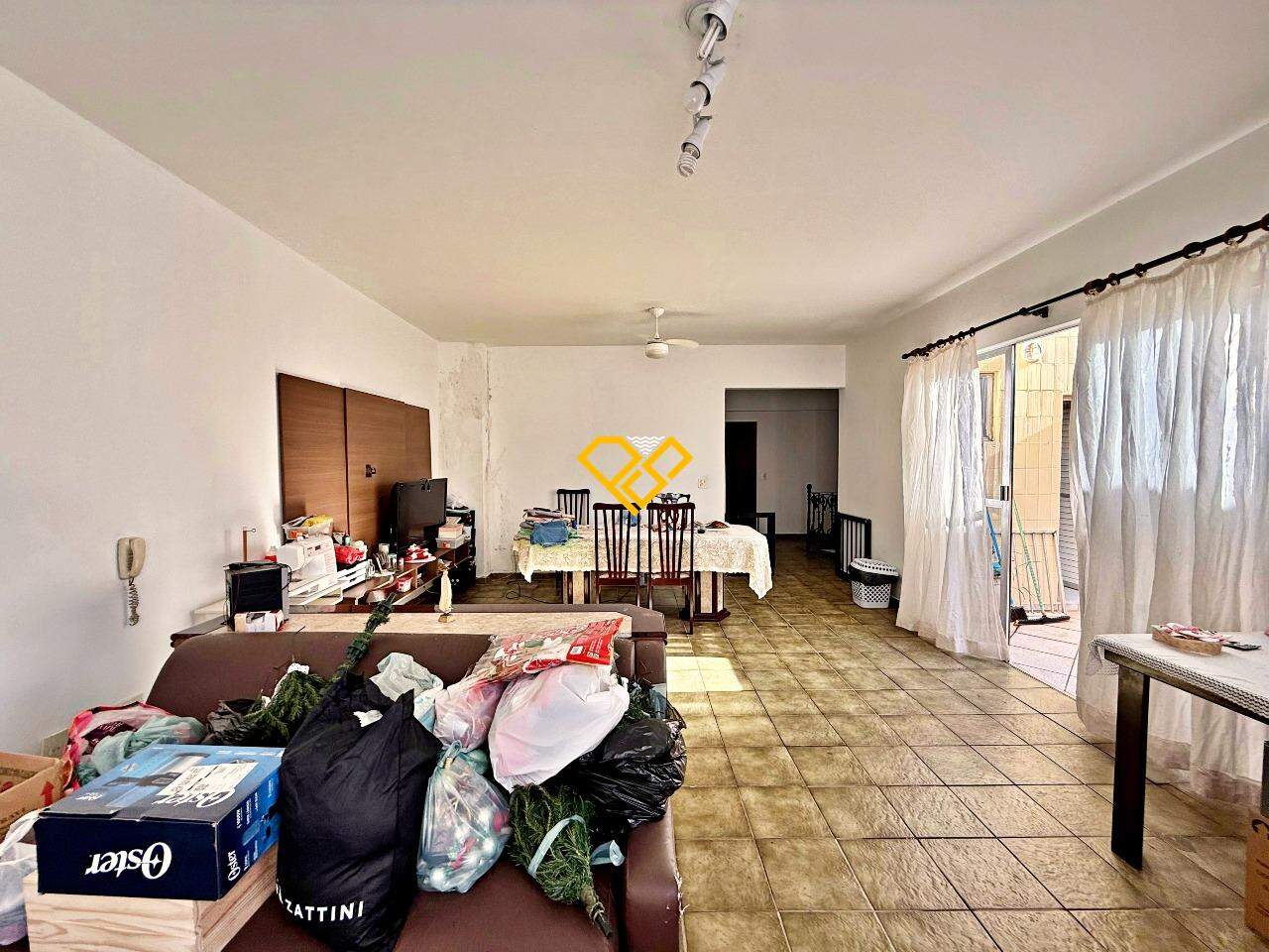 Cobertura à venda no Campo Grande: Sala 2° andar