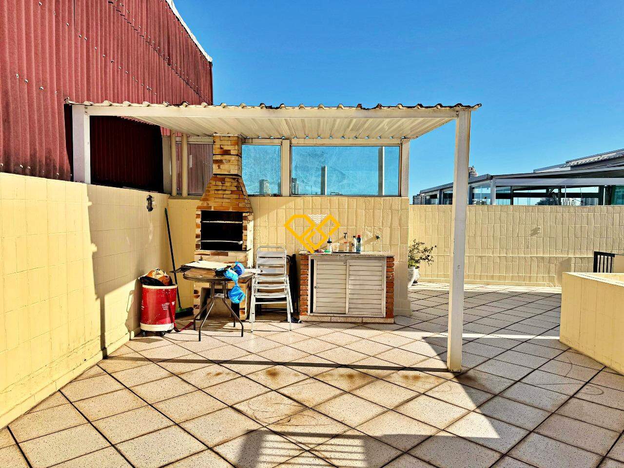 Cobertura à venda no Campo Grande: Área gourmet com churrasqueira