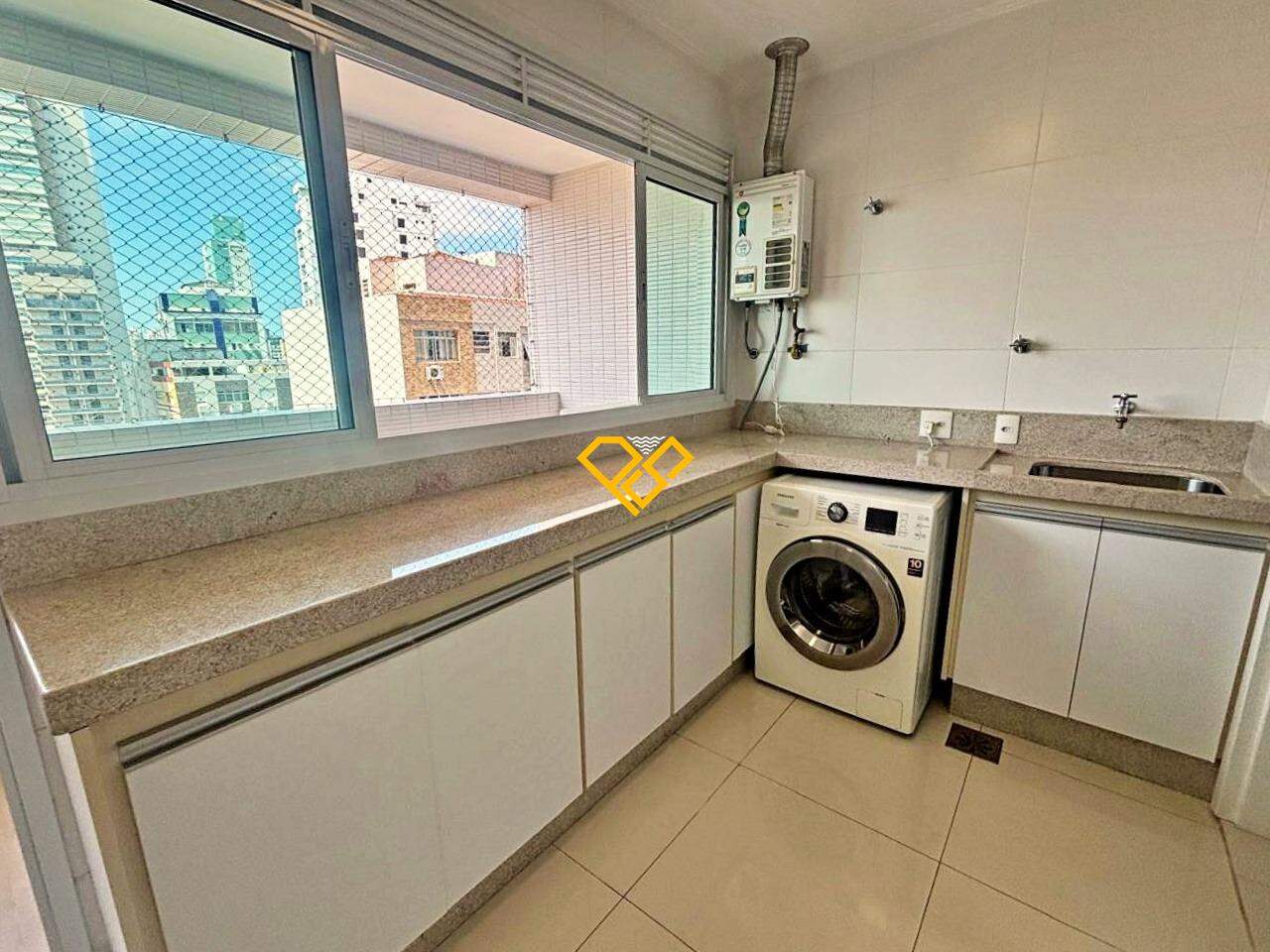 Apartamento para aluguel no Aparecida: Área de serviço