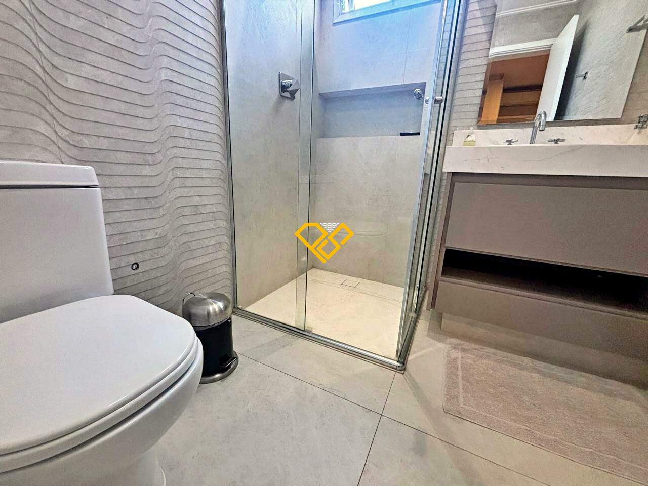 Apartamento para aluguel no Aparecida: Wc suíte 3