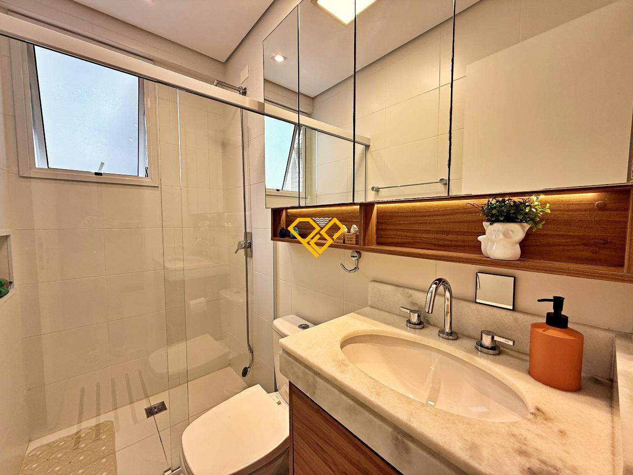 Apartamento à venda no Vila Rica: Wc social