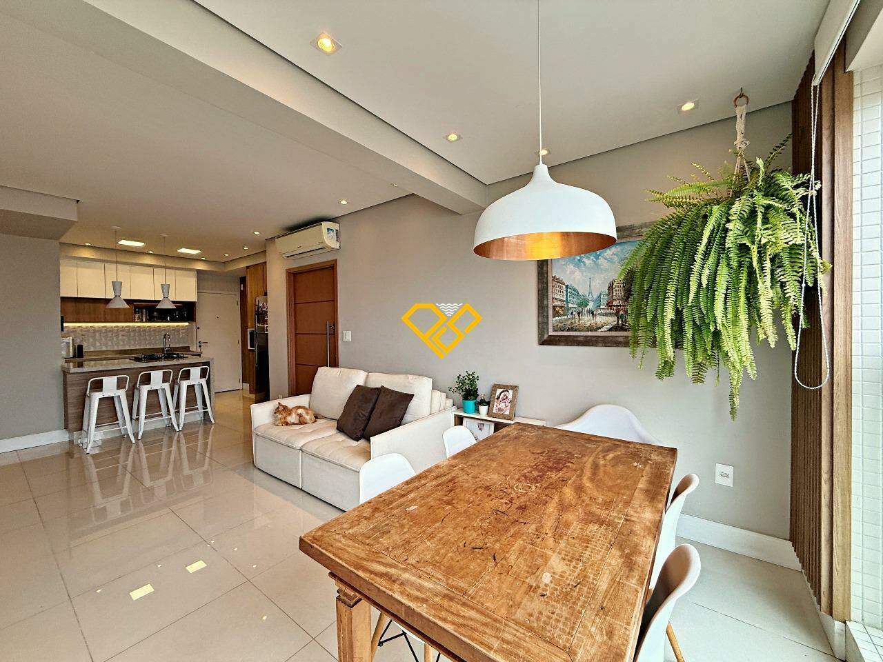 Apartamento à venda no Vila Rica: Sala e varanda