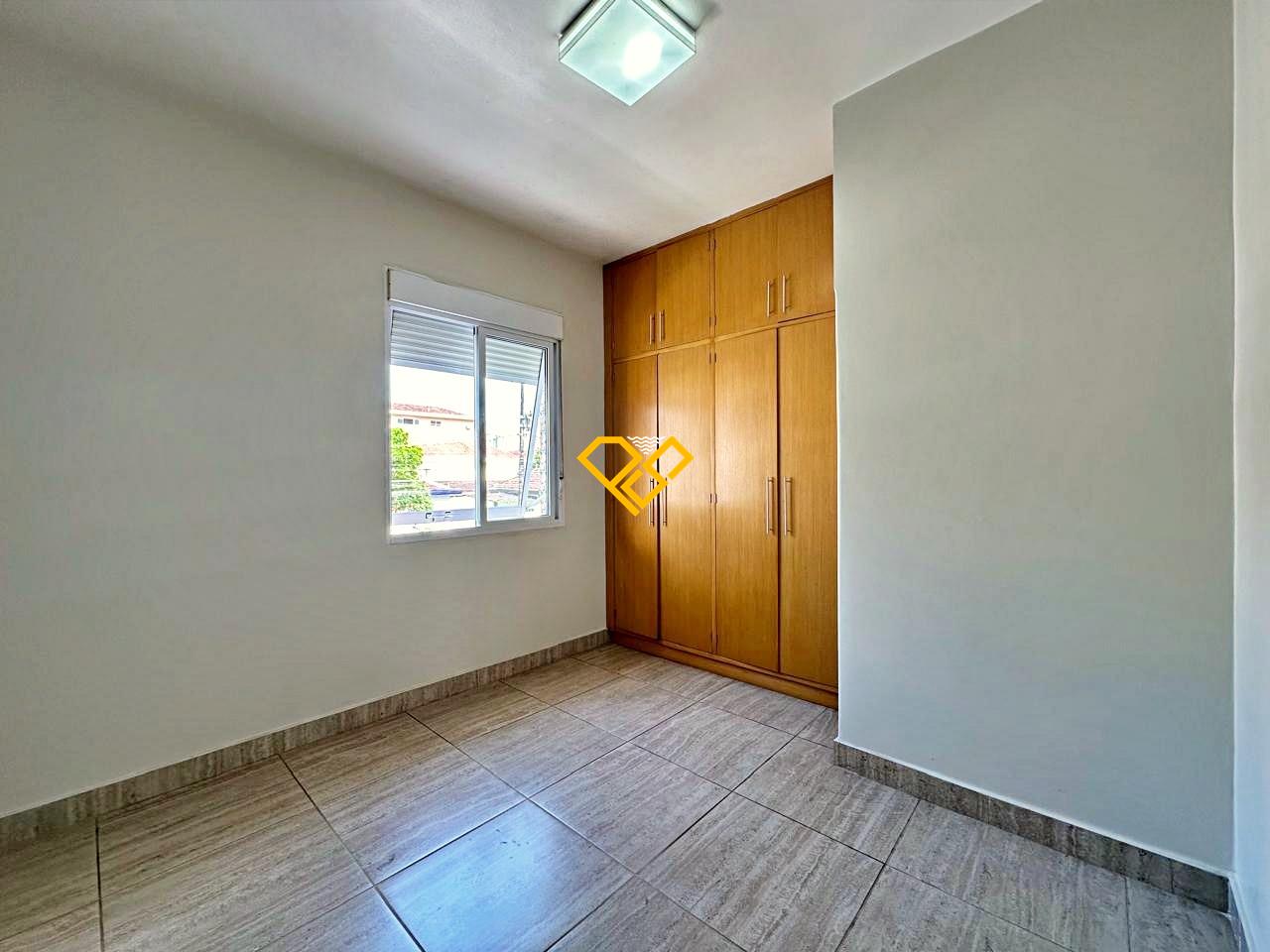 Sobrado à venda no Embaré: Dormitório 3