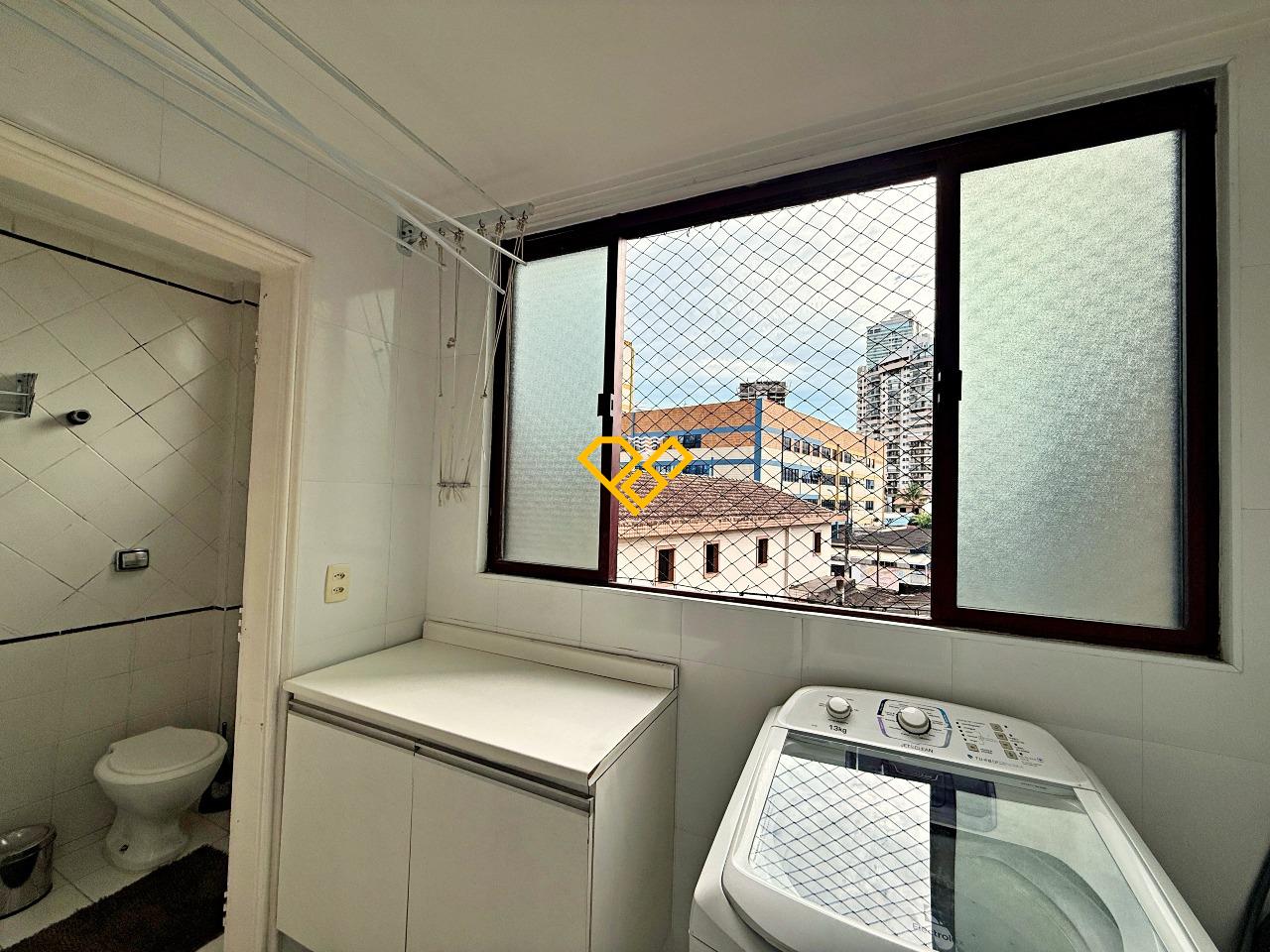 Apartamento para aluguel no Ponta da Praia: Área de serviço