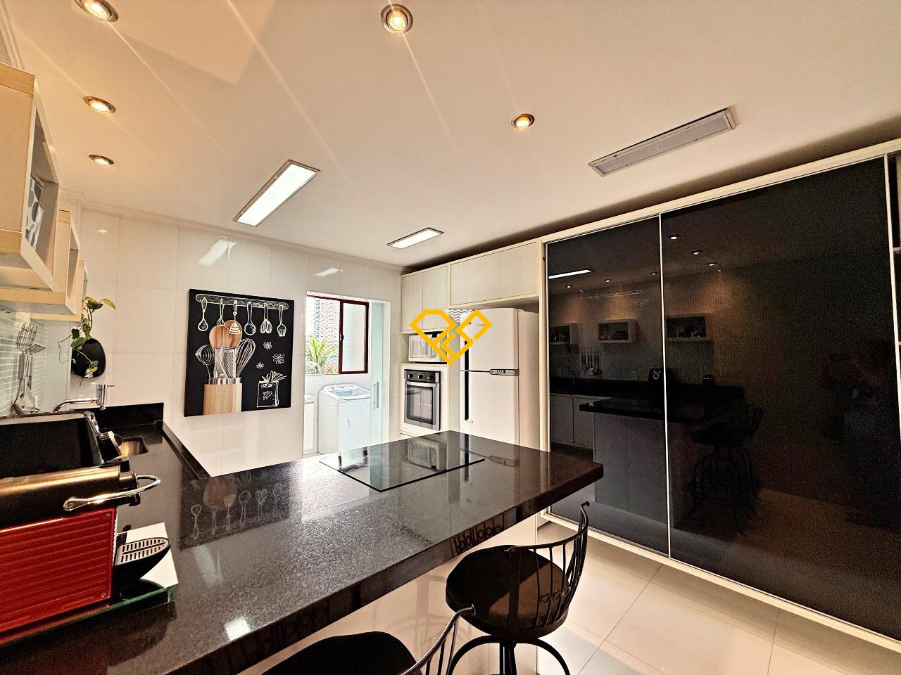 Apartamento para aluguel no Ponta da Praia: Cozinha