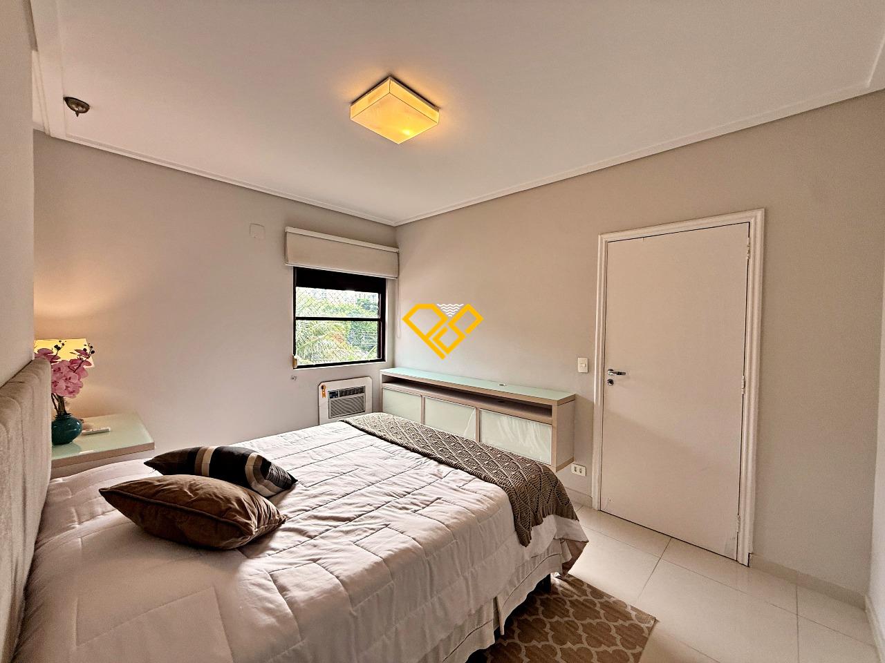 Apartamento para aluguel no Ponta da Praia: Dormitório 1 - suíte