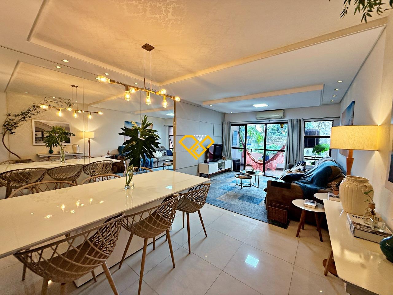 Apartamento para aluguel no Ponta da Praia: Sala